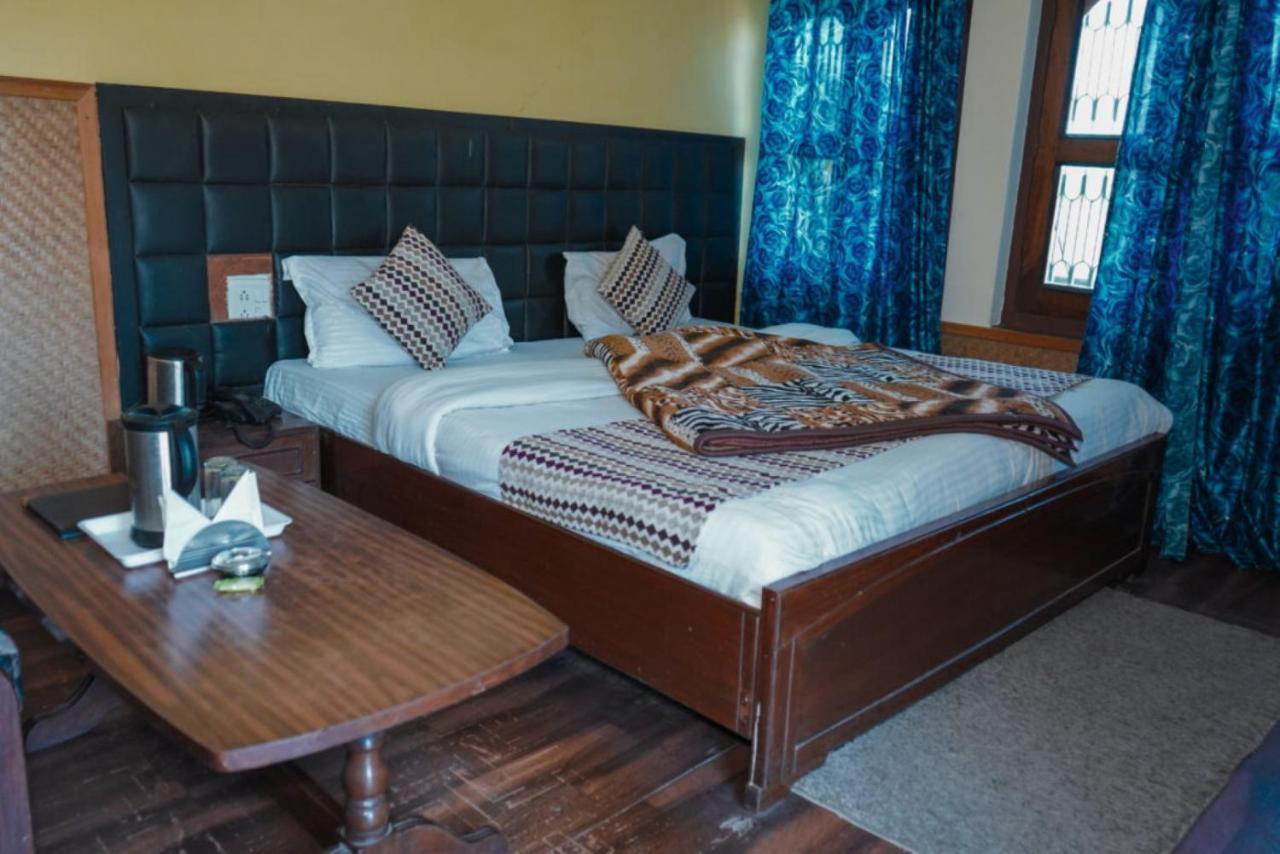 Himalaya Mount View Resort Kausani Exterior foto